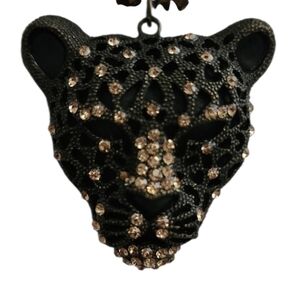 Elegant Black and Gold Leopard Pendant Necklace & Earring Set